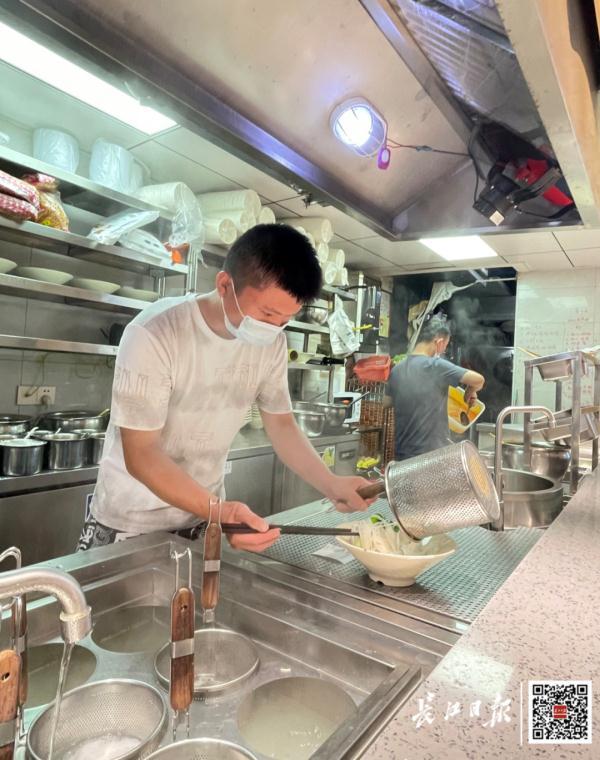 区号代表什么，区号是啥意思（手机号码用15年以上免费吃面）