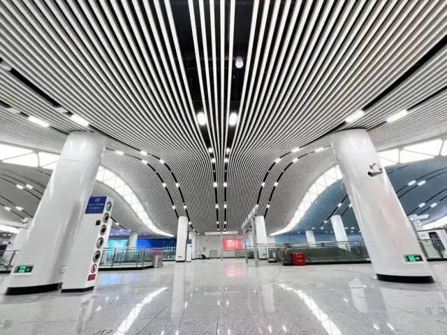 长沙6号线地铁什么时候开通，长沙地铁6号线开通时间是什么（长沙地铁6号线开通就在明天13点58分）