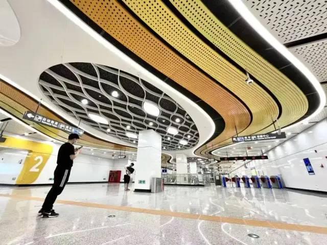 长沙6号线地铁什么时候开通，长沙地铁6号线开通时间是什么（长沙地铁6号线开通就在明天13点58分）