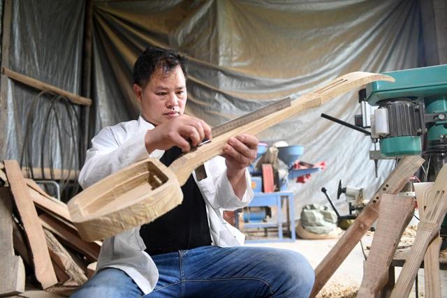 侗族琵琶歌，黎平县尚重侗族琵琶歌（听非遗讲故事，三江侗族琵琶歌）