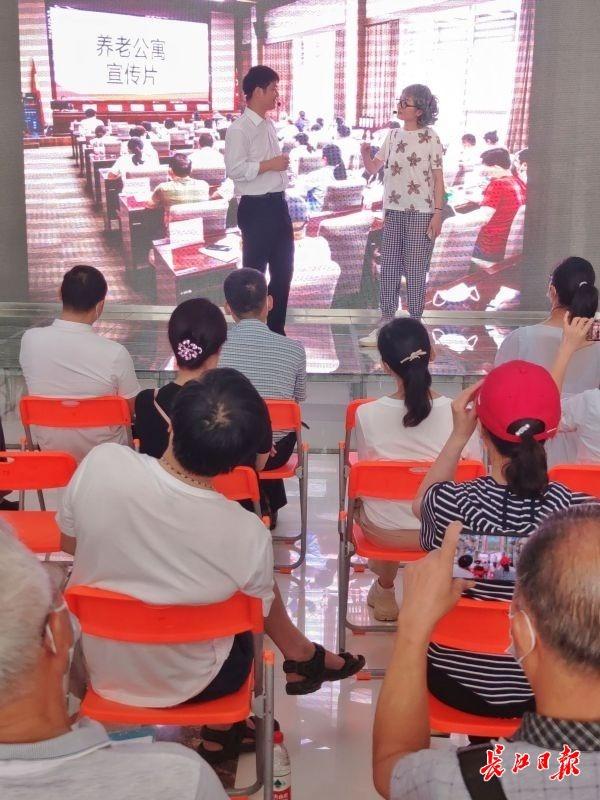 2月14日农历是几月几号2022 2022年2月14日是什么日子，2月14日农历是几月几号2022（“周二之约”升级天天有约）