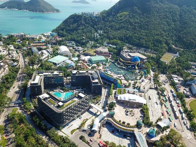 香港女人街，在“声生不息”的港乐里