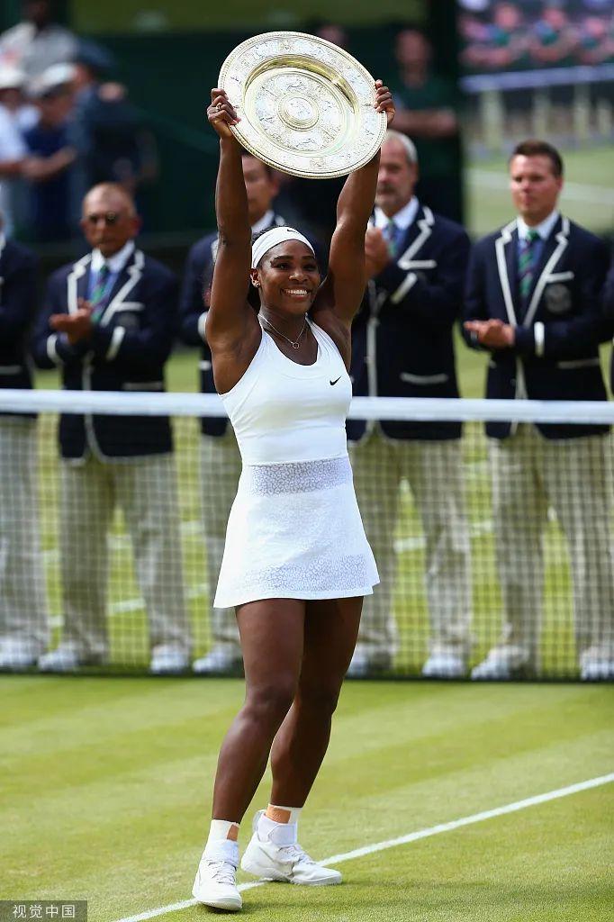 网球比赛 着装 网球也时尚!美国《网球》杂志评出2020年10大时尚着装