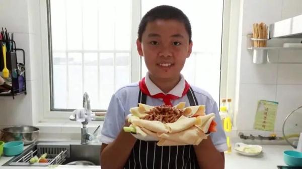 聊城家电维修培训学校 牛！山东这个学校的孩子全是“小厨神”！11岁会做12道菜