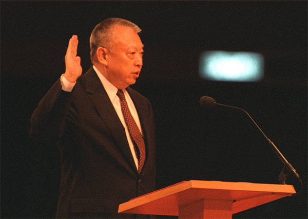 香港回归祖国的时间，香港回归祖国的25周年（1997年7月1日香港回归真实影像）