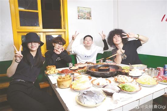 两字霸气名字，又狠又霸气的网名（炎明熹：未来好长）