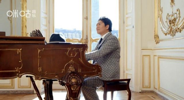 我好喜欢你歌词，你是我心底的一首歌原文（周杰伦新专《最伟大的作品》MV首播）