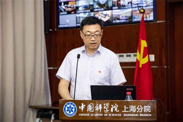 中国科学家的故事，中国科学家的故事有哪些（这些老中青科学家故事告诉你）