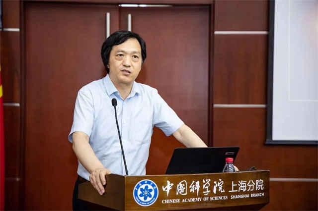 中国科学家的故事，中国科学家的故事有哪些（这些老中青科学家故事告诉你）