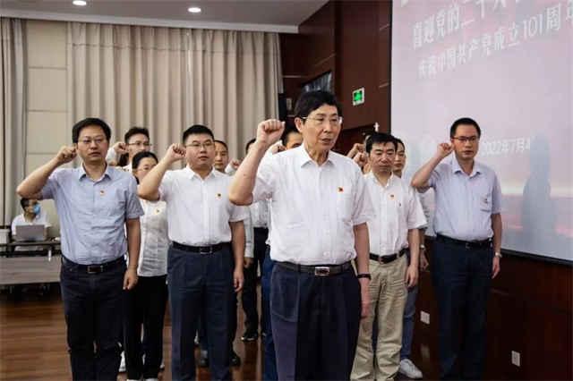 中国科学家的故事，中国科学家的故事有哪些（这些老中青科学家故事告诉你）