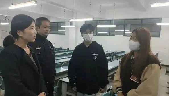 念七 校园风兄弟头像微信，念七 校园风兄弟头像（反诈民警有多拼）