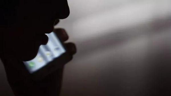 念七 校园风兄弟头像微信，念七 校园风兄弟头像（反诈民警有多拼）