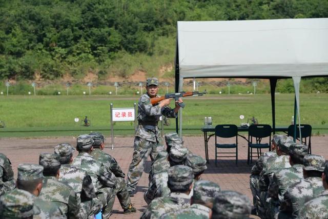 挂勾与挂钩（淬炼过硬民兵战斗队）