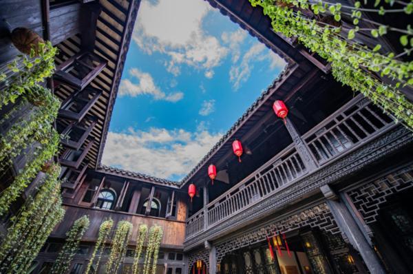 上海动漫城在哪，上海动漫城营业时间（喜欢上海的理由）