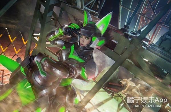 还记得主演《长江七号》的徐娇吗？如今给赵露思作配？