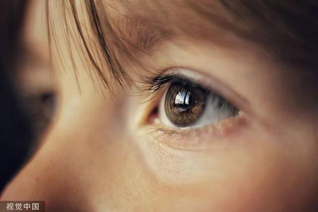 多少度才算近视眼，多少度算近视（这一烦恼，多晒太阳可预防）