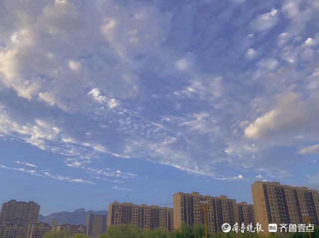 意境绝美图片 “余晖下的吾与爱佳”，意境美到极致的图片（雨后泰安绝美晚霞来袭）