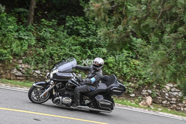 宝马r系汽车，试驾宝马R18洲际旅行家u0026游侠
