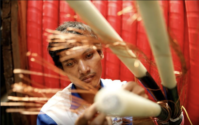 铝的密度是多少，铝的密度是多少?怎么计算重量（铝能否替代大量铜需求）