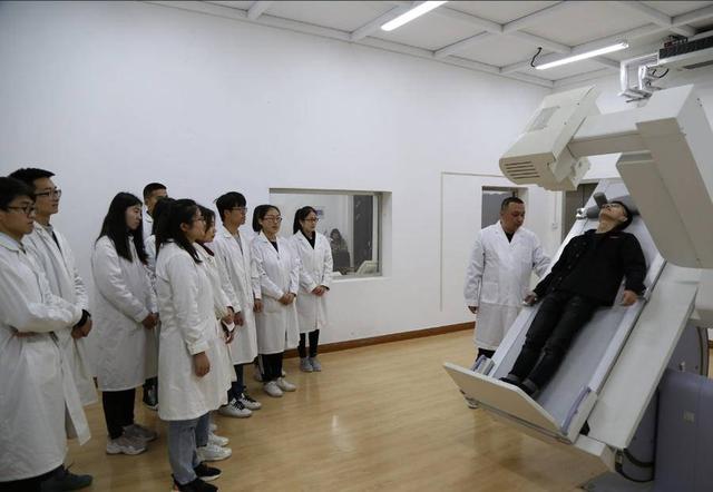医学影像技术专科，承德医学院医学影像技术（精益求精——医学影像学院）