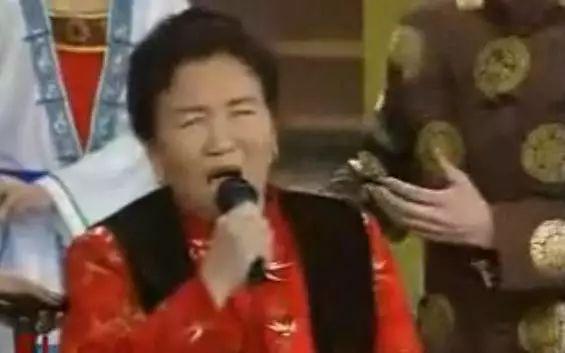 慈母守中线游子在野区网名，慈母守中线游子在野区微信昵称（她的台词每个天津人都能背上几句……）