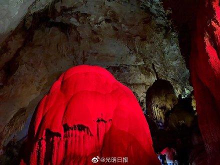 织金洞风景名胜区，织金洞国家重点风景名胜区（三伏天到贵州织金洞感受透心凉意）