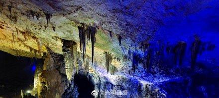 织金洞风景名胜区，织金洞国家重点风景名胜区（三伏天到贵州织金洞感受透心凉意）