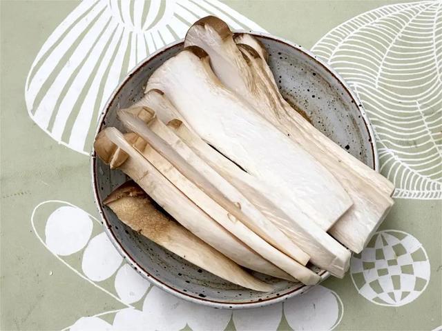 杏鲍菇最好吃的六种吃法，杏鲍菇的神仙吃法