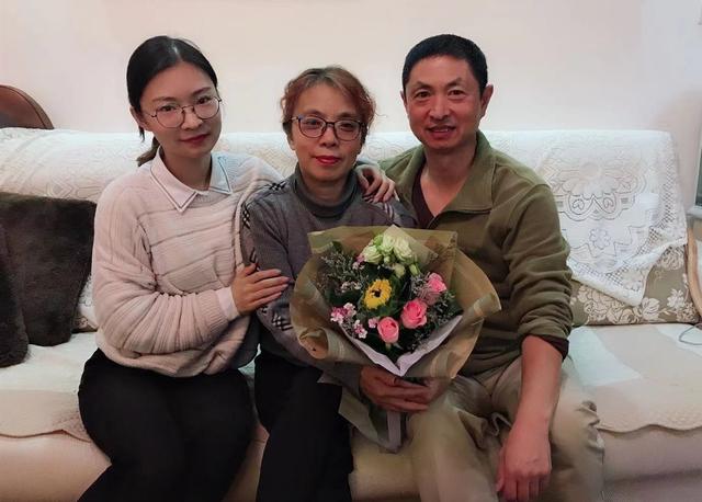 微博阳光信用在哪里，微博用户查询阳光信用分数的方法（永久封存的警号“111871”背后）