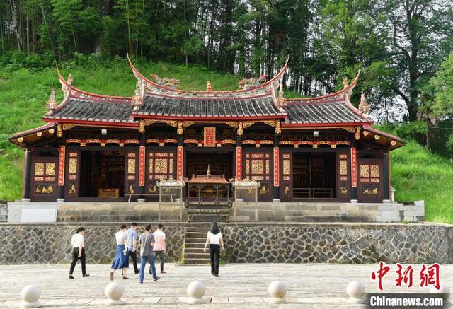 怎么做印章，怎么制作印章公章（终审判“还”村民盼“归”）