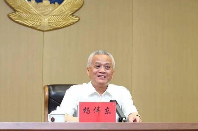 内蒙古自治区主要领导，内蒙古最新领导班子（新的内蒙古自治区党委副书记到任）