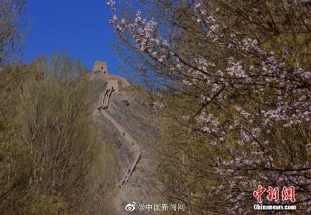 长城的历史简介和资料，万里长城的历史资料（长城是如何建成的）