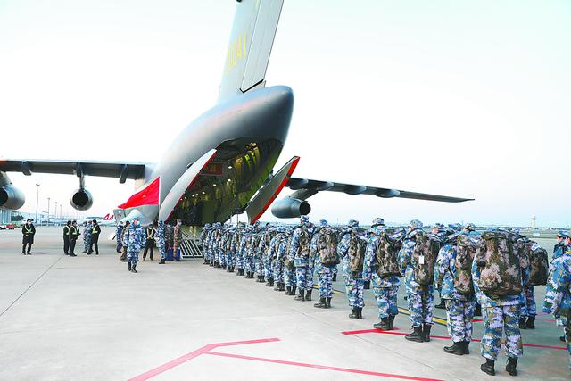 飞得最远的飞镖，怎么折飞得最远飞镖（“鲲鹏”九万里，航迹遍全球）