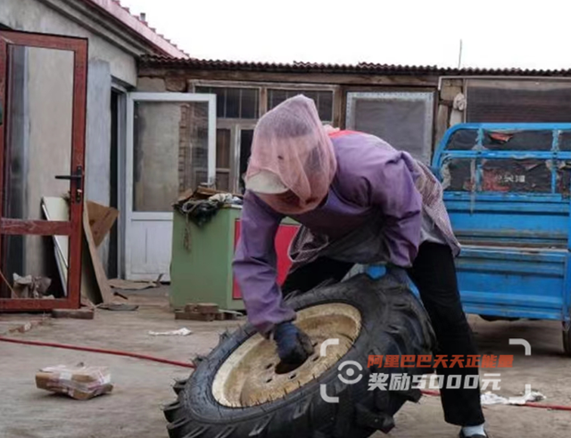 2011年是什么年，2012年是什么年（9年还清亡夫60万欠债）