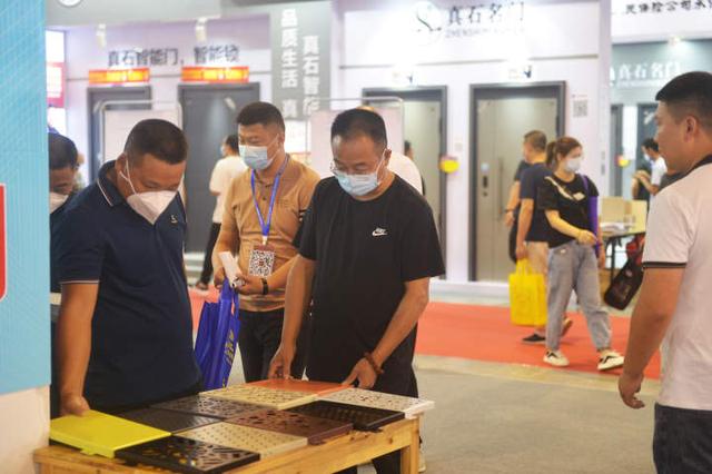 永康门业十大名牌，钢木门十大品牌（<永康>国际门业博览会开幕）