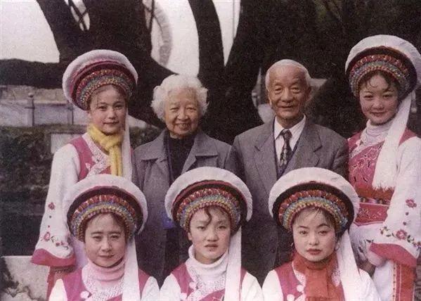 为国家做贡献的人，为国家做贡献的人物画（为中国造12种火箭的王希季101岁了）