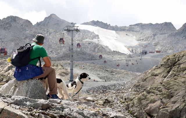 瑞士阿尔卑斯山，瑞士阿尔卑斯山风景（阿尔卑斯山冰川加速融化）