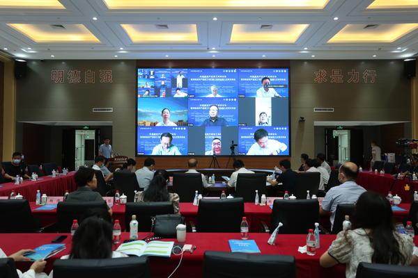 亦工亦农什么意思，亦工亦商什么意思（如何推动农产品加工高质量发展）