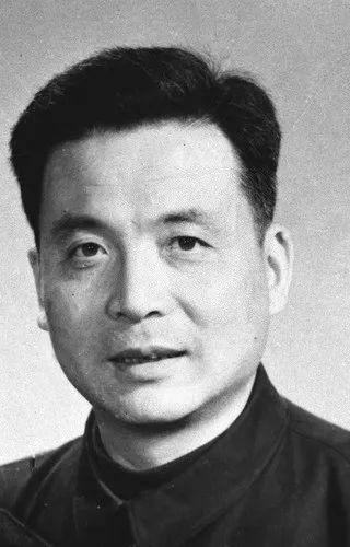 值得用一辈子的网名，一辈子不想换的网名三字简单（这个名字，我们永远不会忘记）