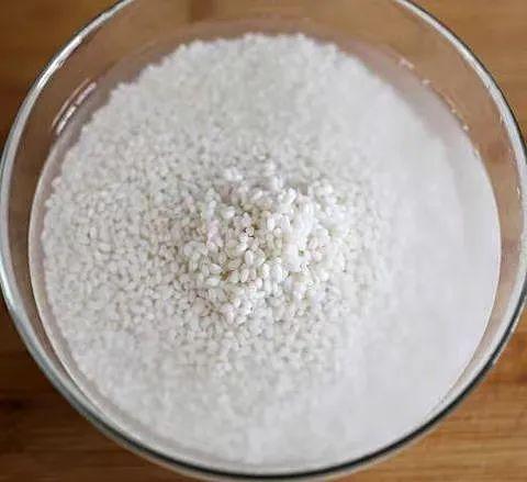 发糕的做法，发糕的做法大全集（夏天做弹糯松软的大米发糕）