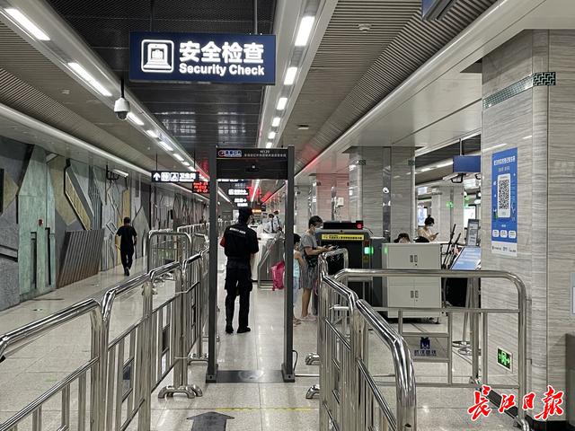 喷雾可以带上地铁吗，防狼喷雾不能带上地铁（回应：包装上有此标的都不行）