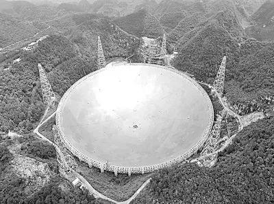 为什么星星会眨眼睛?答案，星星为什么会眨眼睛（“眨眼睛”的星星：探秘脉冲星）