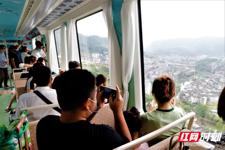 怎么去凤凰古城(十一湖南自驾游旅游推荐)