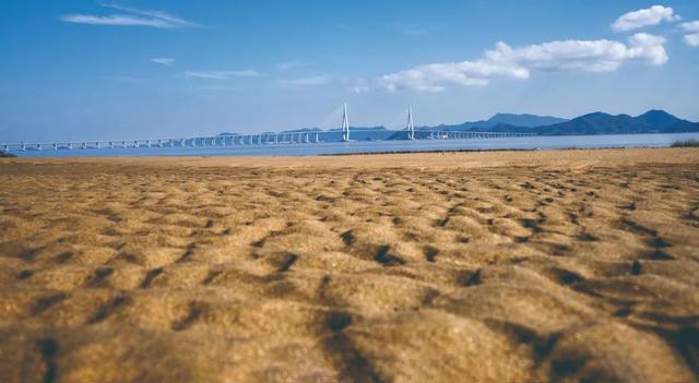 海边放松心情的句子，藏着蔚蓝大海和20°C的清凉夏日哦