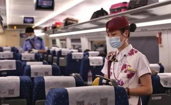 别让我看见老太太告三个儿子是哪集，别让我看见老奶奶告儿子是多少集（老人被行李箱绊倒后去世）