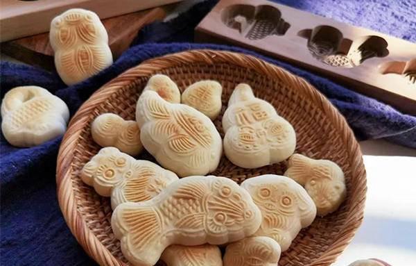 乞巧节是几月几日农历，乞巧节是几月几日农历的（乞巧、晒书、吃巧果……山东各地七夕风俗）