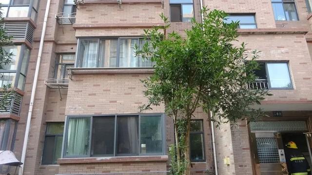 煤气泄漏什么味道，煤气什么味道是什么原因（九江一小区煤气罐泄漏）