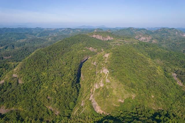 天堂寨旅游攻略，合肥自驾天堂寨旅游攻略（自驾八百公里大别山风景道）