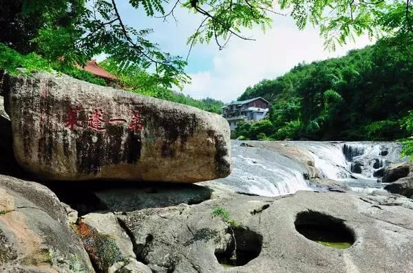 漳州镇海角在哪里，漳州镇海角百度百科（多美福建）