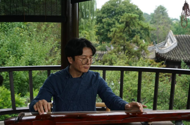 飞雪玉花歌词，飞雪玉花原唱（溯千载华章——助力艺术普及）